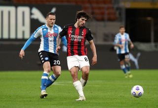 Napoli vs AC Milan – Soi kèo bóng 02h00 19/04/2023 – UEFA Champions League